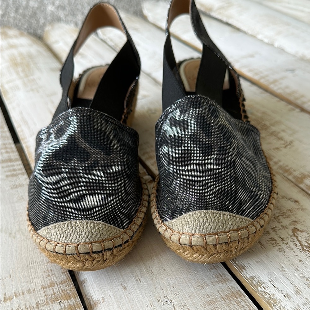 Vidorreta Leopard Wedge Shoe Size 39 or women’s 8 New